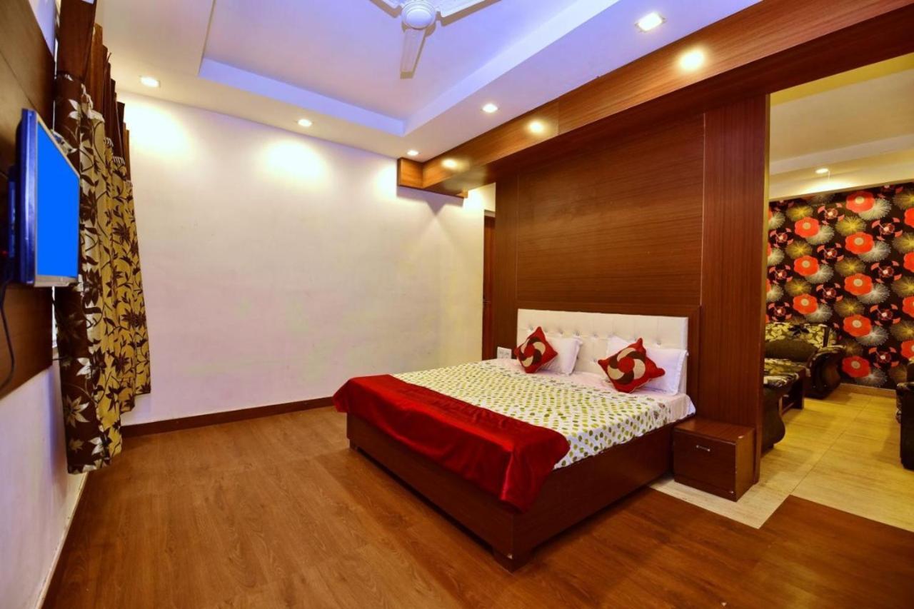 Kartikay Hotel Hisar Exterior photo
